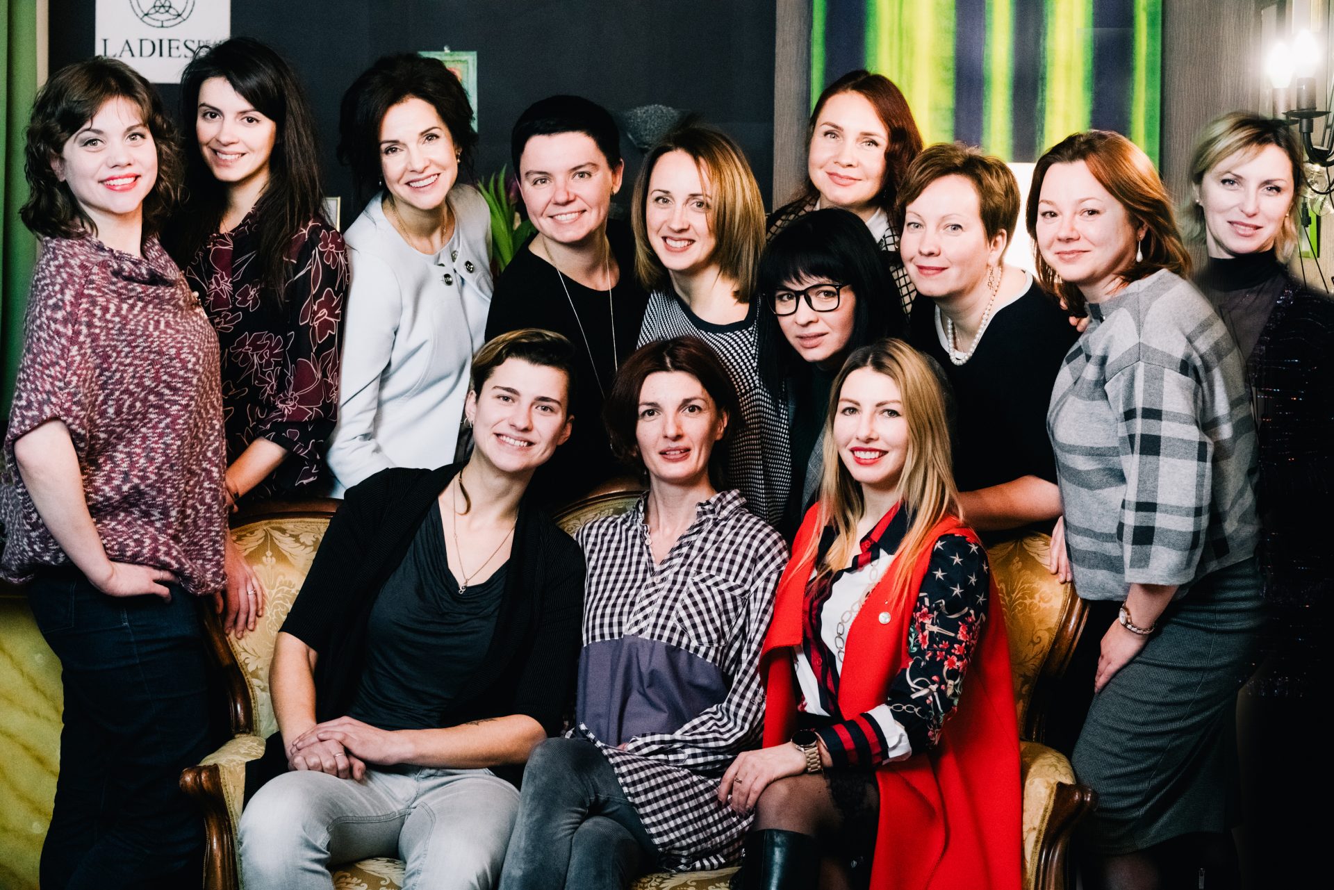женский клуб в москве